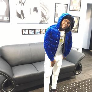 Meet your Posher, Kayy waves